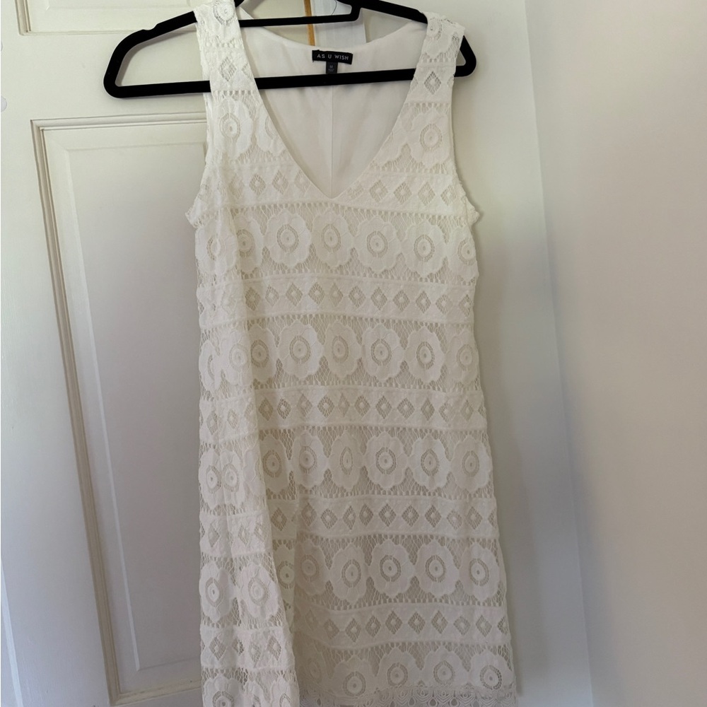 Elegant White Lace Dress